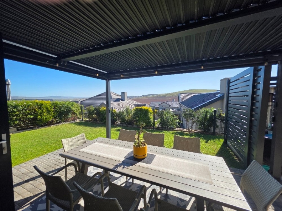 3 Bedroom Property for Sale in Hartland Lifestyle Estate Western Cape
